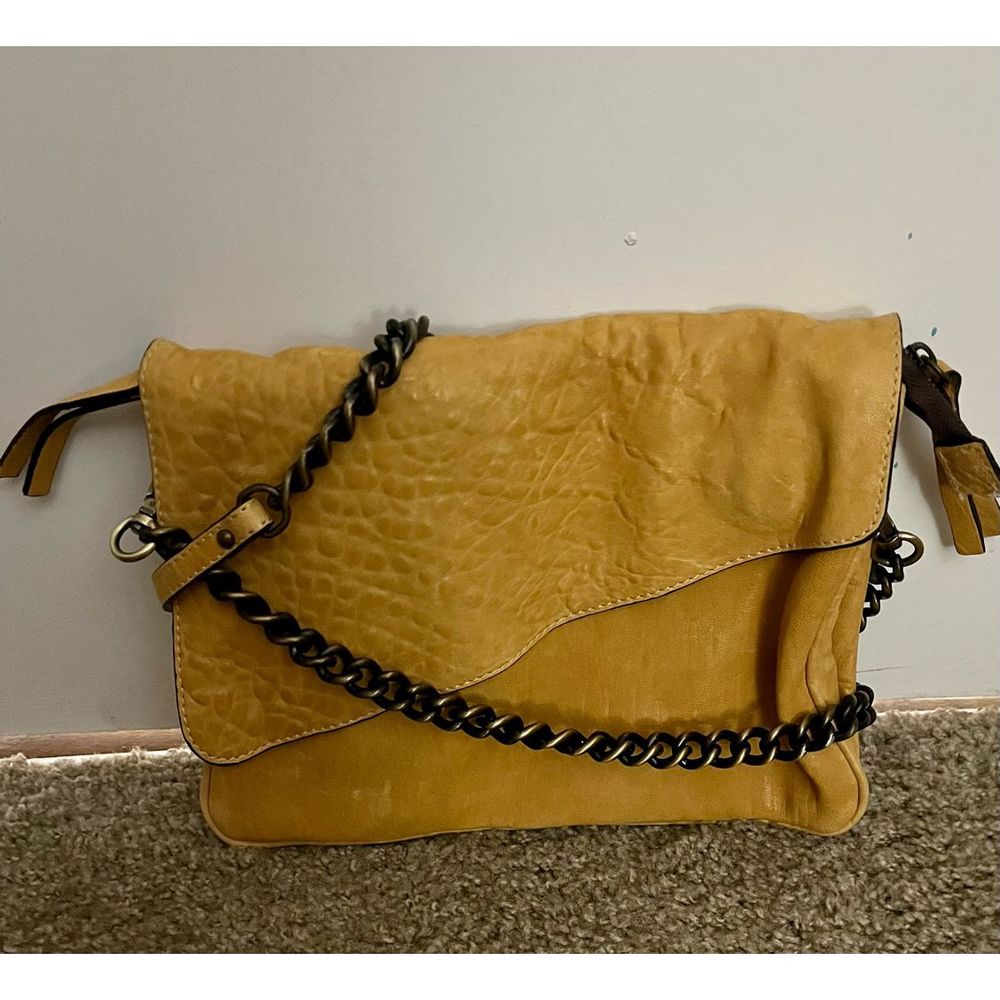 Maxon Italian Leather Crossbody Gem